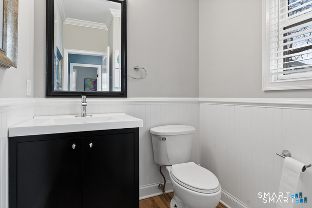 130 Brentwood Avenue Fairfield CT 06825