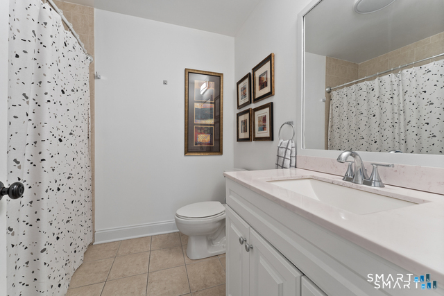 130 Brentwood Avenue Fairfield CT 06825