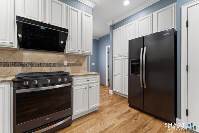 130 Brentwood Avenue Fairfield CT 06825