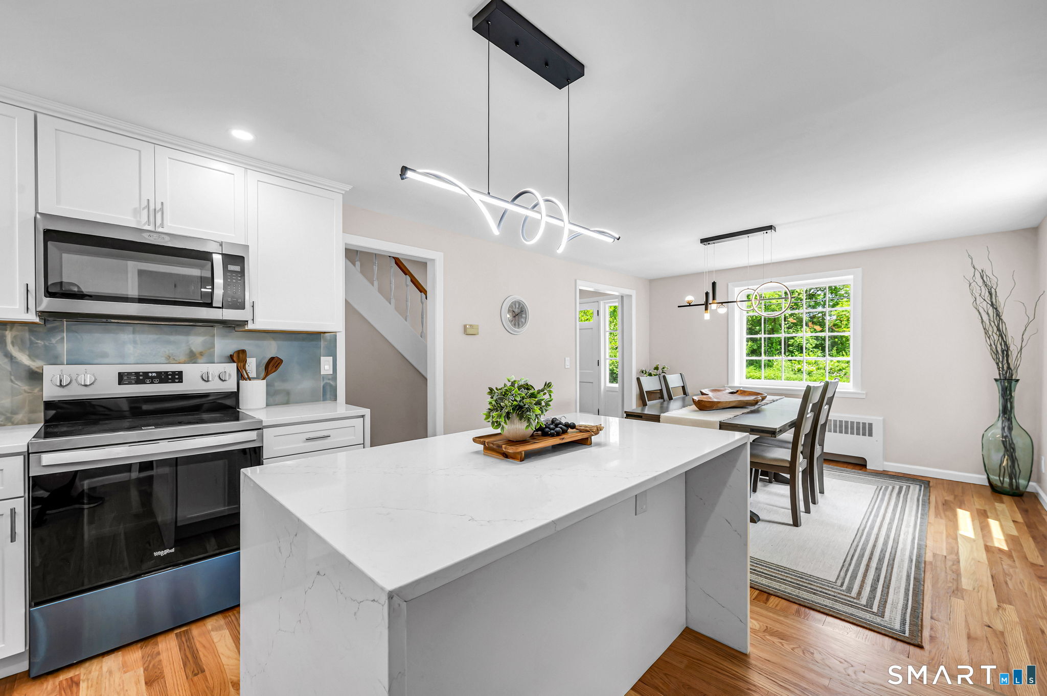 261 Simsbury Road West Hartford CT 06117
