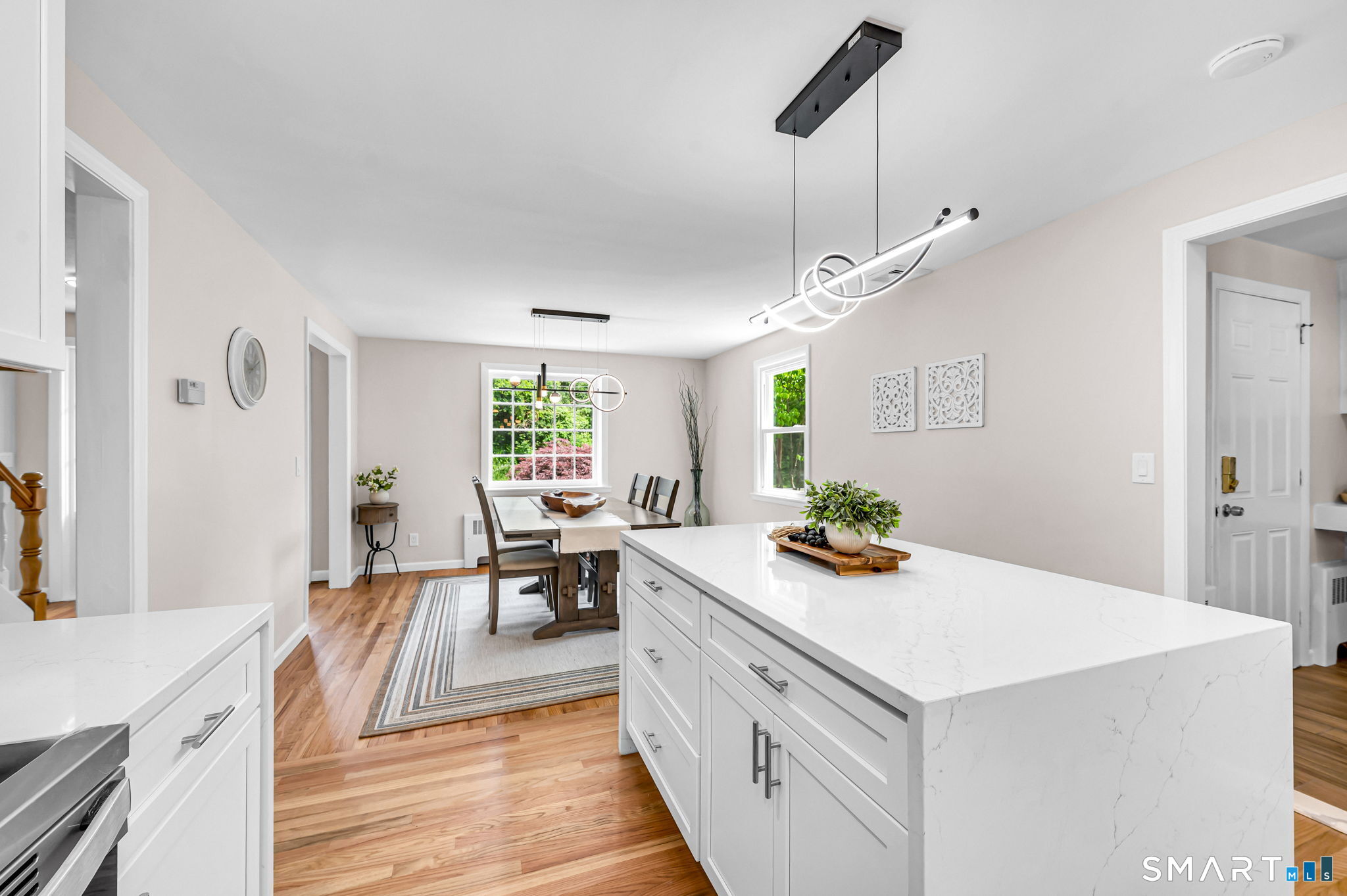 261 Simsbury Road West Hartford CT 06117