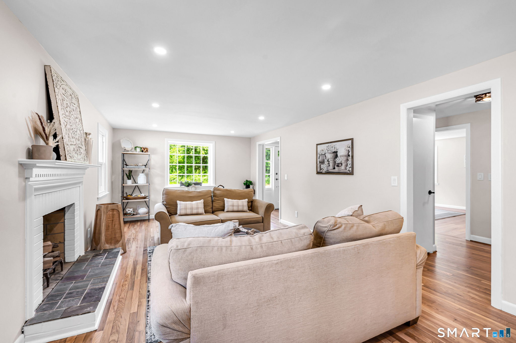 261 Simsbury Road West Hartford CT 06117