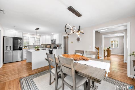 261 Simsbury Road West Hartford CT 06117