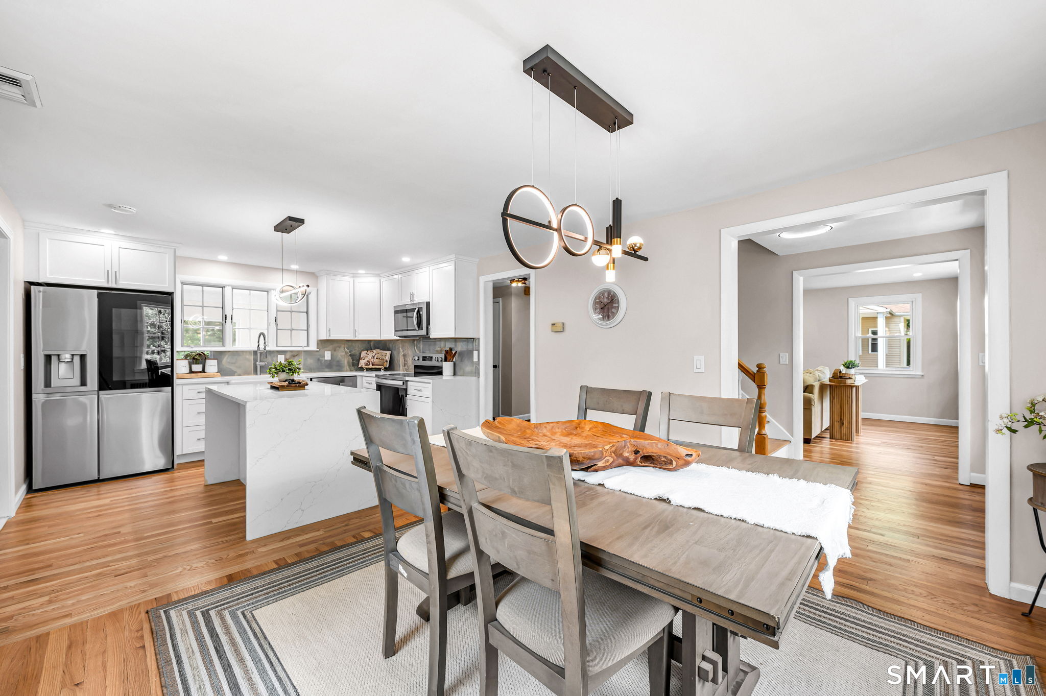 261 Simsbury Road West Hartford CT 06117