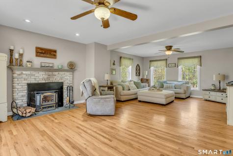 57 Hubbard Road Haddam CT 06438