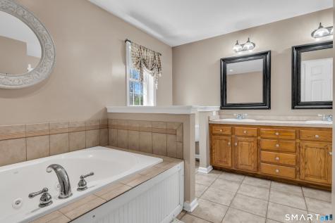 57 Hubbard Road Haddam CT 06438