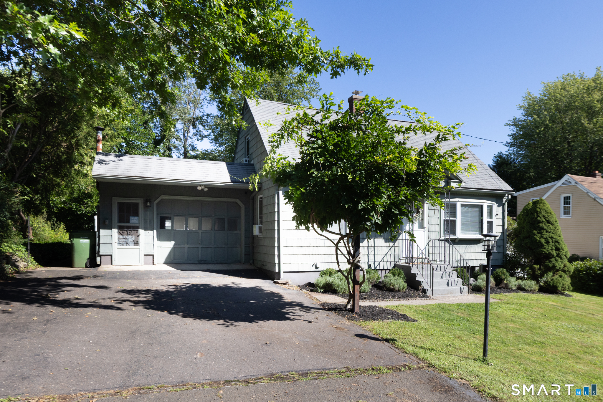 34 Overlook Avenue Middletown CT 06457