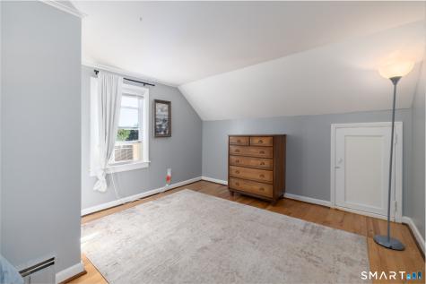 34 Overlook Avenue Middletown CT 06457