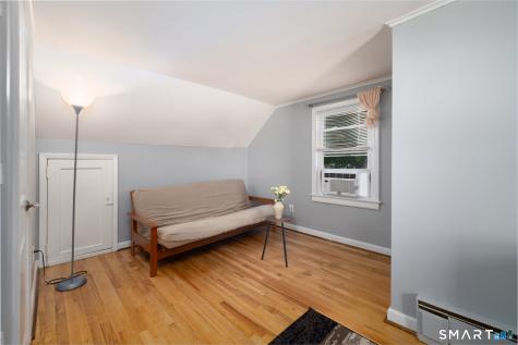 34 Overlook Avenue Middletown CT 06457