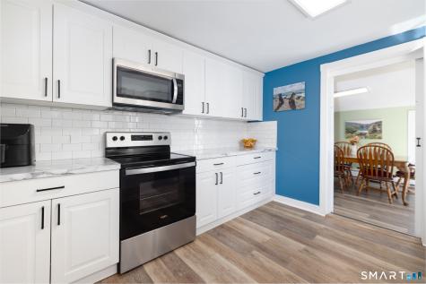34 Overlook Avenue Middletown CT 06457
