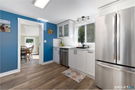 34 Overlook Avenue Middletown CT 06457