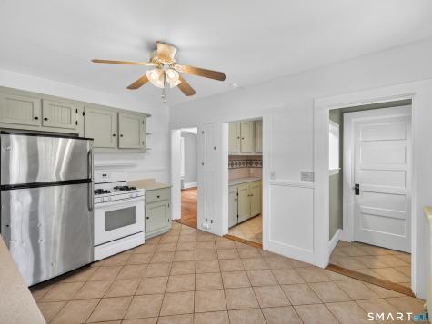 43 Hedge Avenue Norwich CT 06360