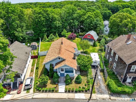 43 Hedge Avenue Norwich CT 06360