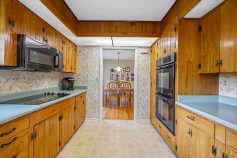 34 Birchwood Road North Branford CT 06472