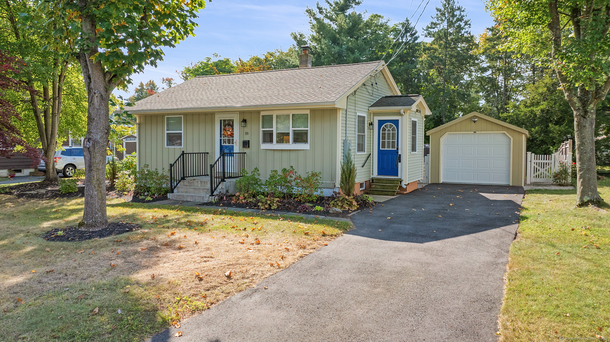 18 Quaker Lane Southington CT 06489