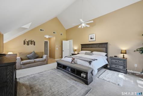 31 Bayberry Lane New Milford CT 06776