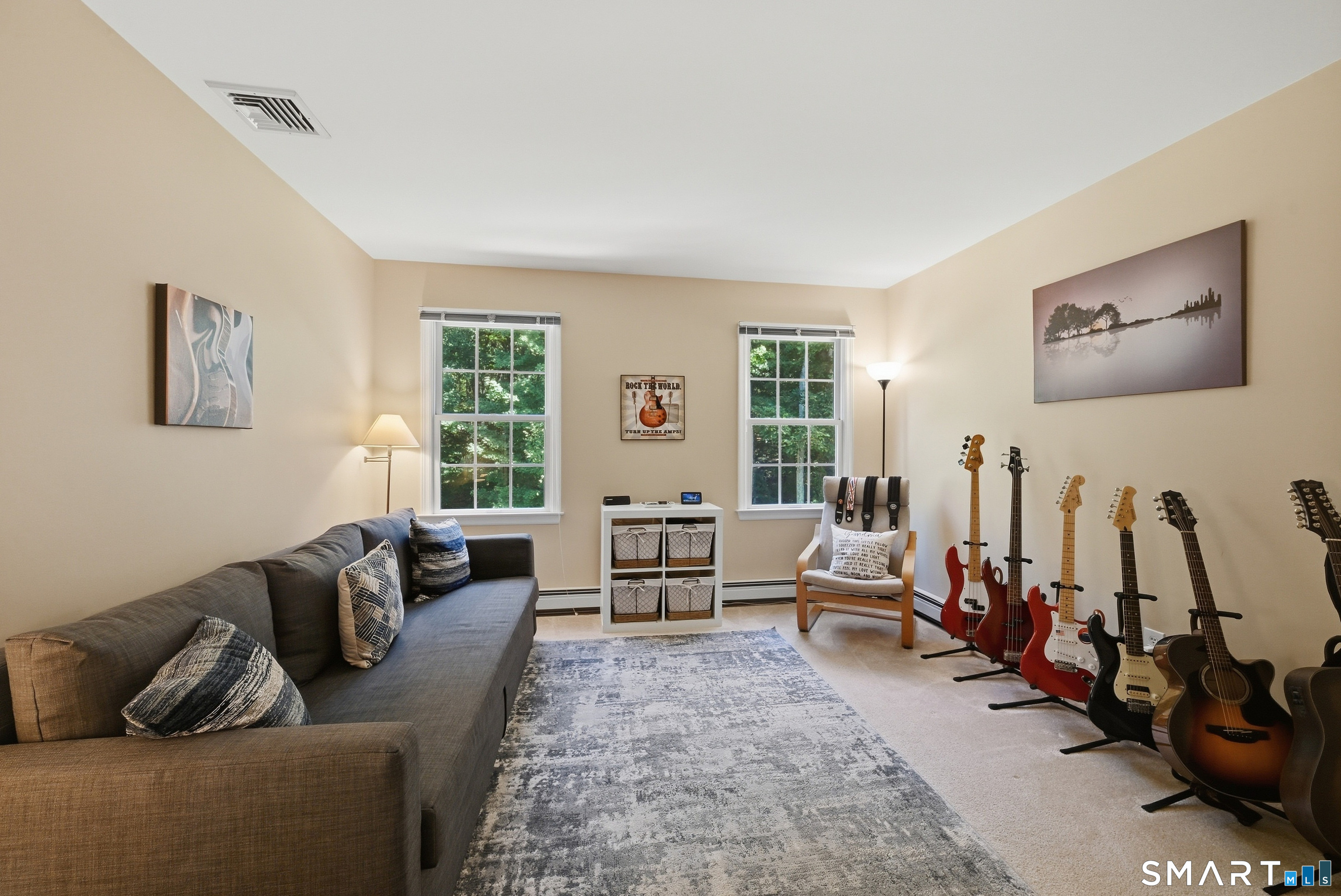 31 Bayberry Lane New Milford CT 06776