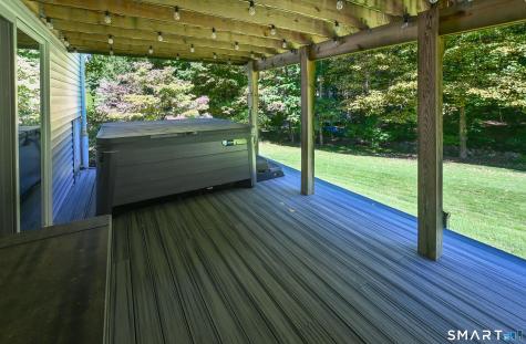 31 Bayberry Lane New Milford CT 06776