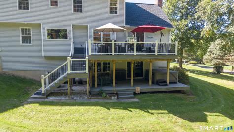 31 Bayberry Lane New Milford CT 06776
