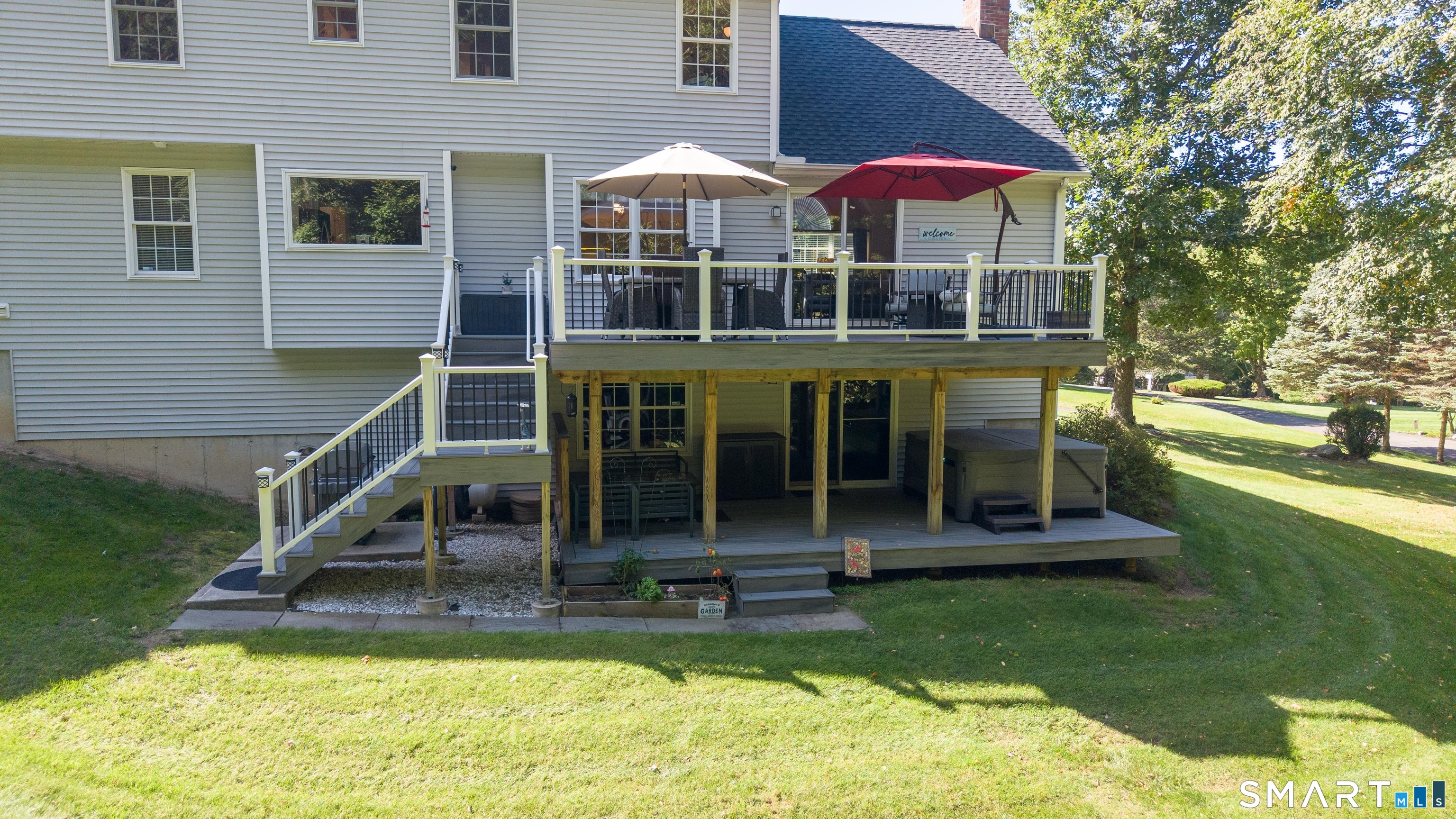31 Bayberry Lane New Milford CT 06776