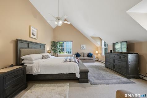 31 Bayberry Lane New Milford CT 06776