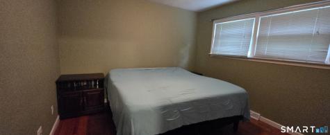 13 Berkshire Circle Ansonia CT 06401