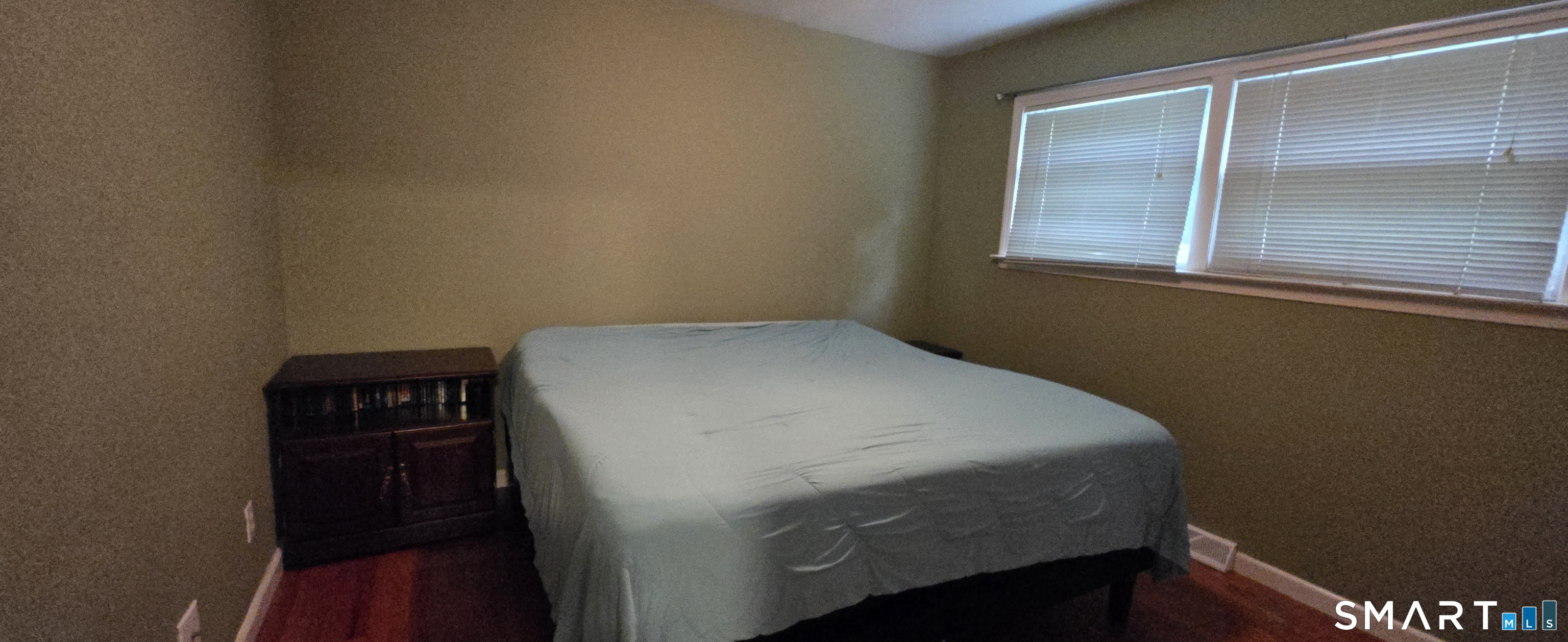 13 Berkshire Circle Ansonia CT 06401