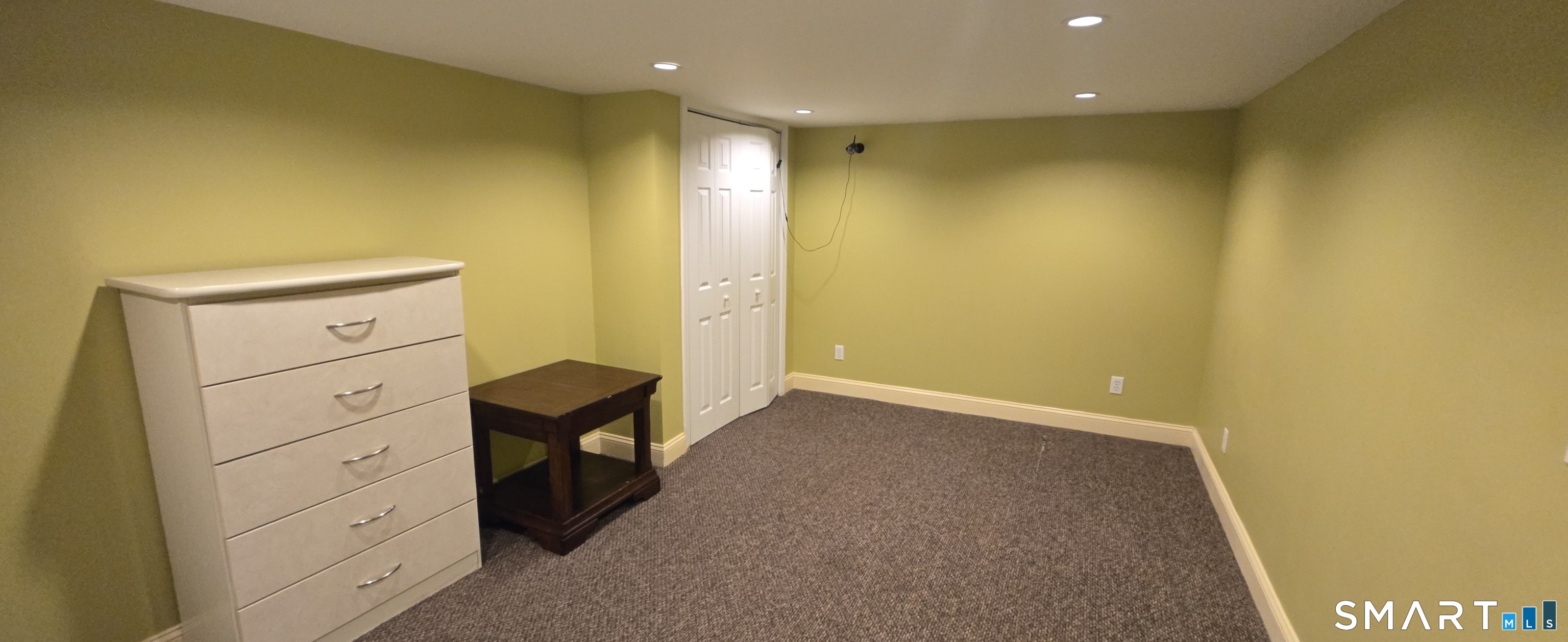13 Berkshire Circle Ansonia CT 06401