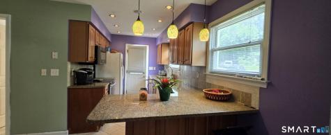 13 Berkshire Circle Ansonia CT 06401