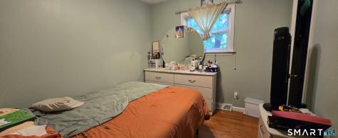13 Berkshire Circle Ansonia CT 06401