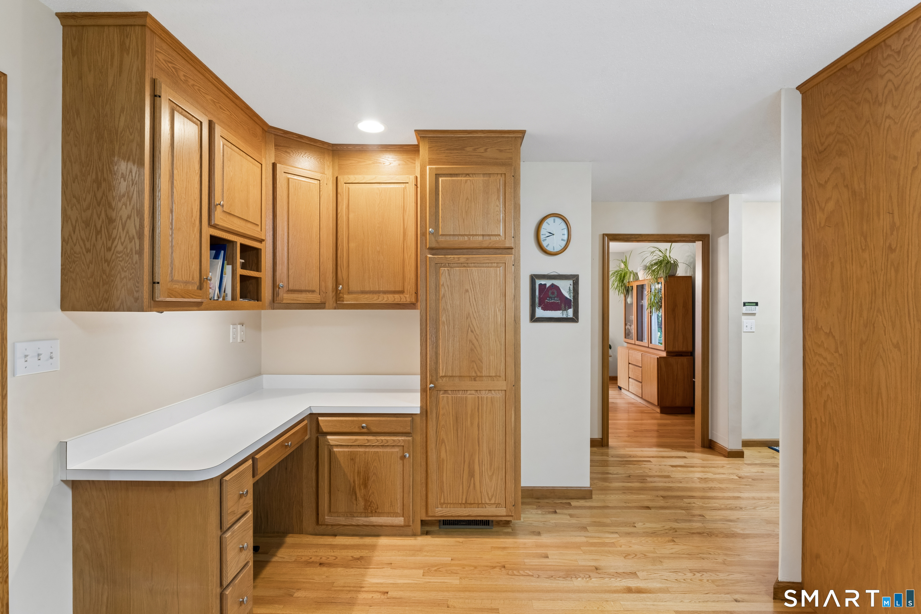 1094 Pleasant Street Southington CT 06489