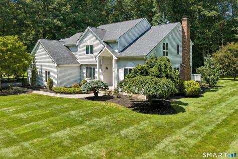 1094 Pleasant Street Southington CT 06489
