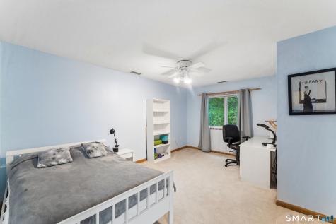 1094 Pleasant Street Southington CT 06489