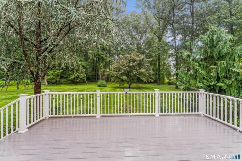 1094 Pleasant Street Southington CT 06489