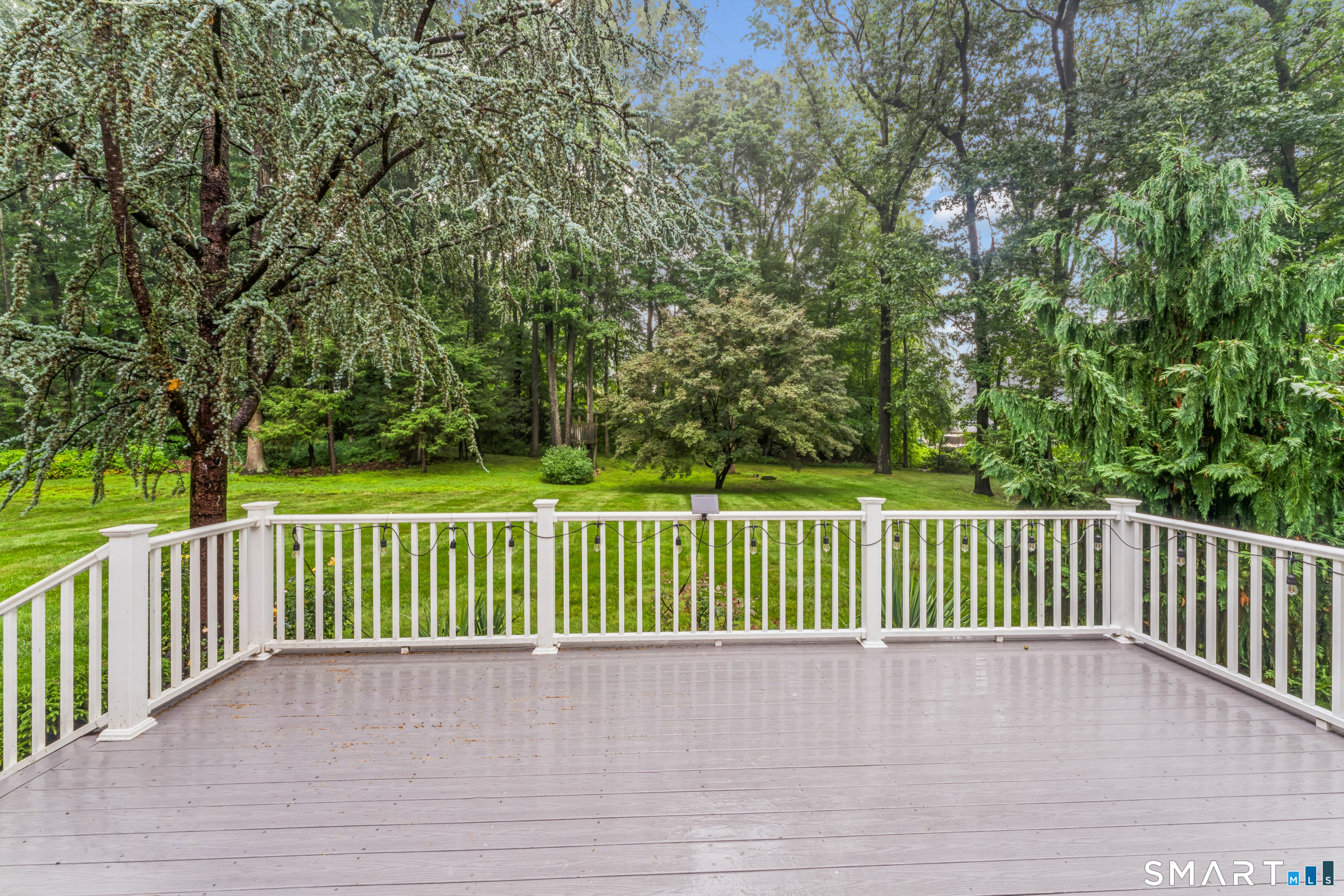 1094 Pleasant Street Southington CT 06489