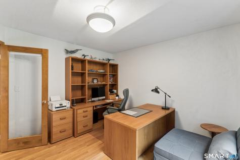1094 Pleasant Street Southington CT 06489