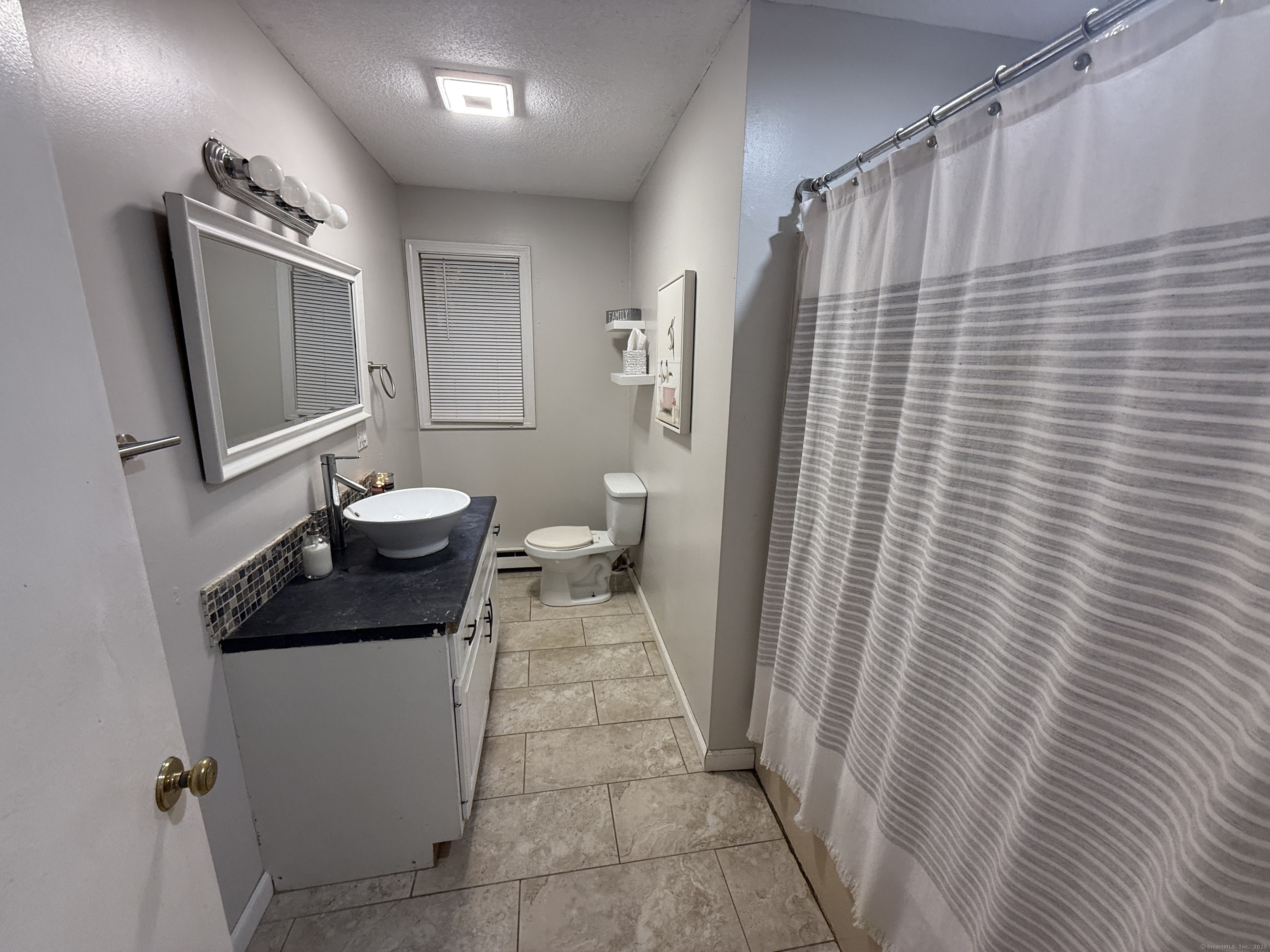 147 Sprucedale Drive Waterbury CT 06706