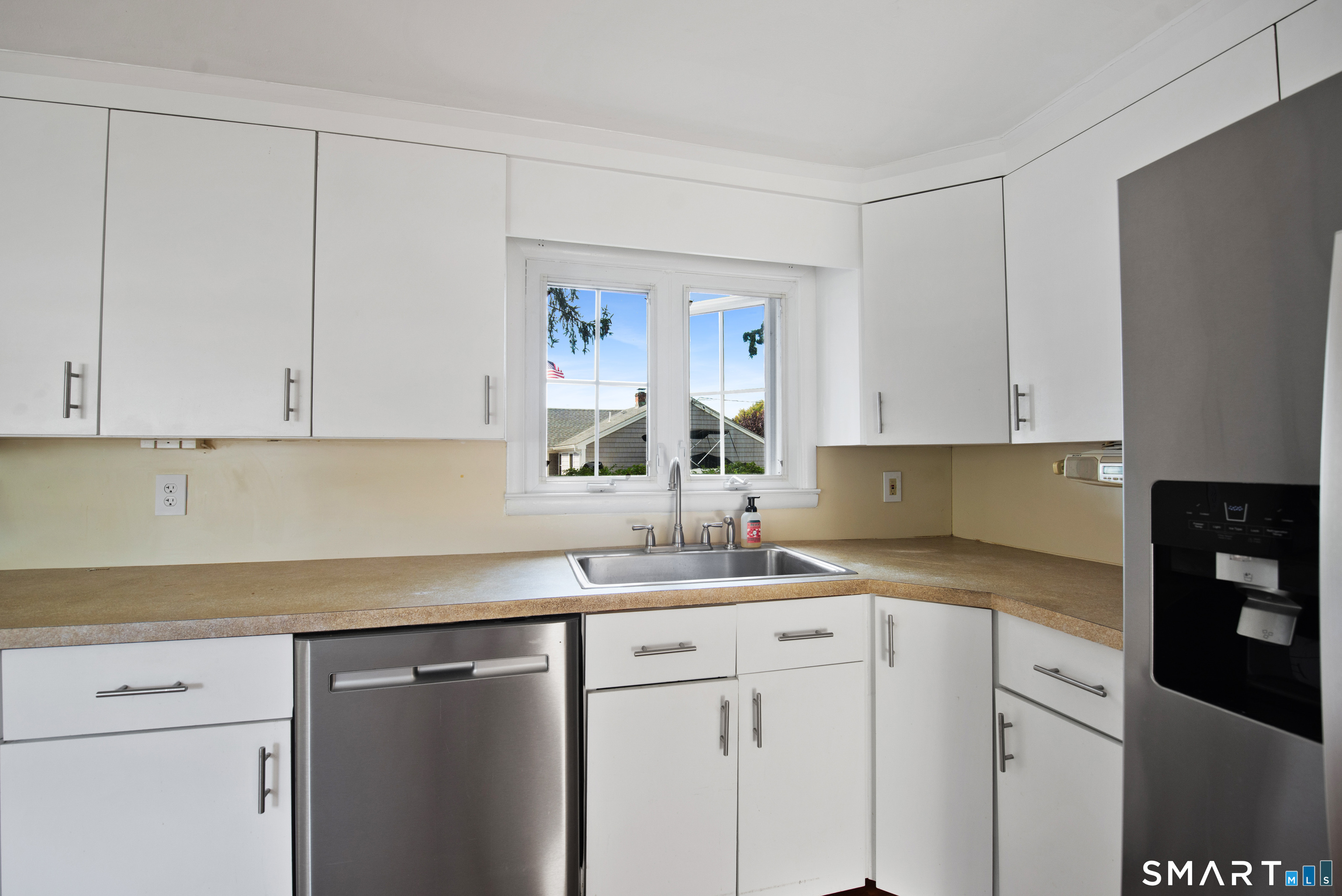 47 Maple Avenue Old Saybrook CT 06475