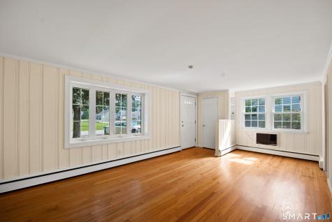 47 Maple Avenue Old Saybrook CT 06475