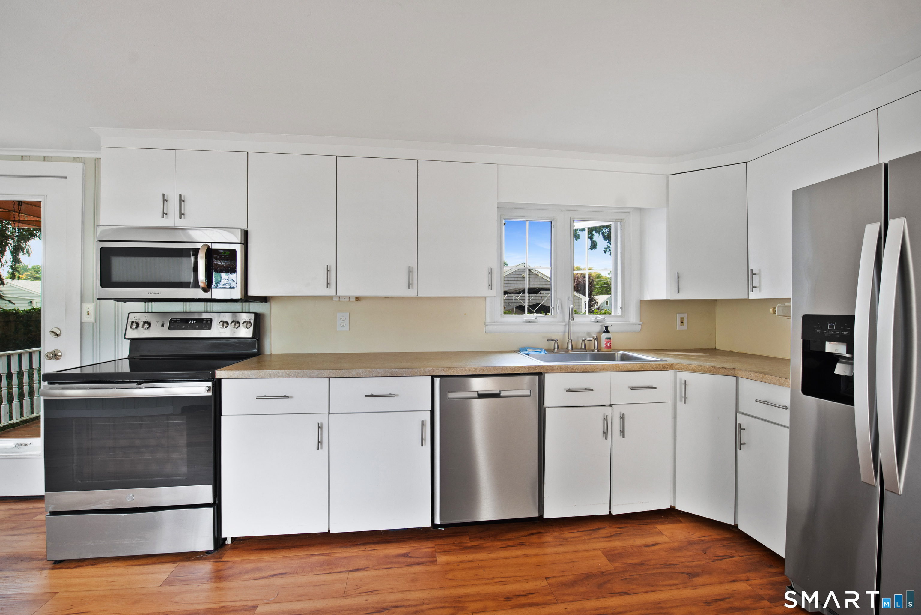 47 Maple Avenue Old Saybrook CT 06475