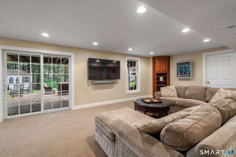 37 Hawks Landing Hebron CT 06231
