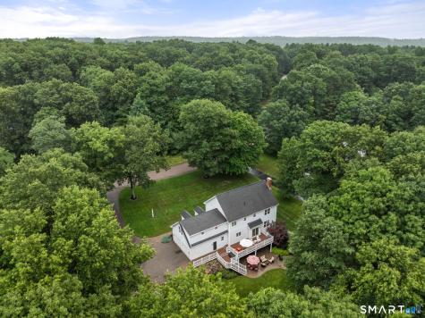 37 Hawks Landing Hebron CT 06231