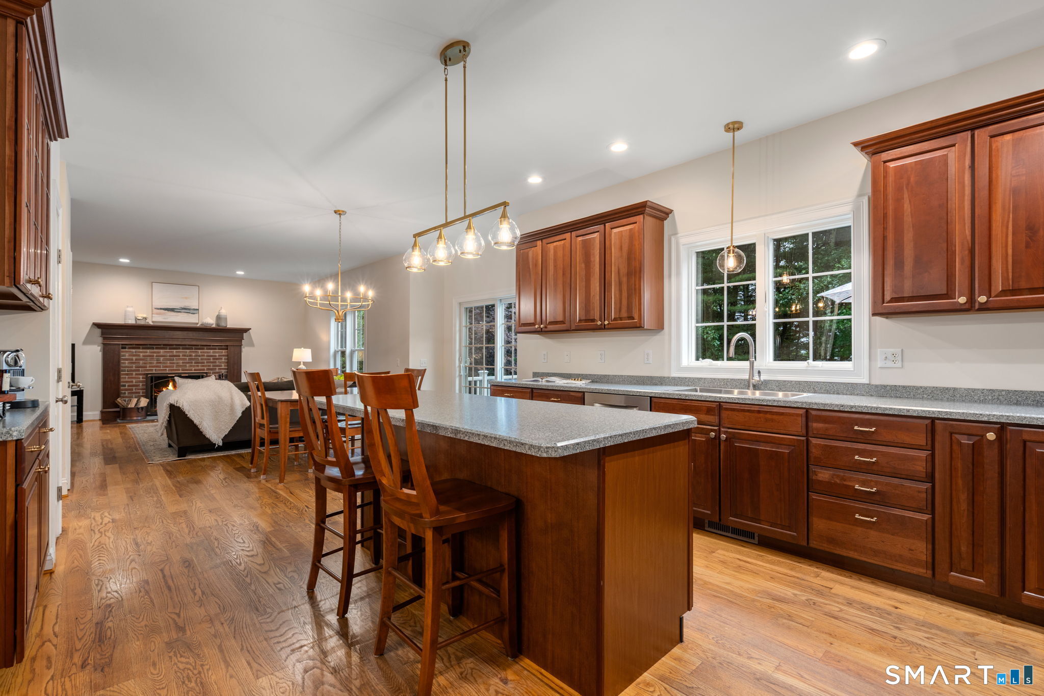 37 Hawks Landing Hebron CT 06231