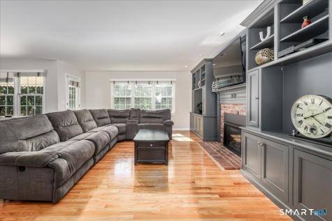 23 Meredith Lane New Milford CT 06776