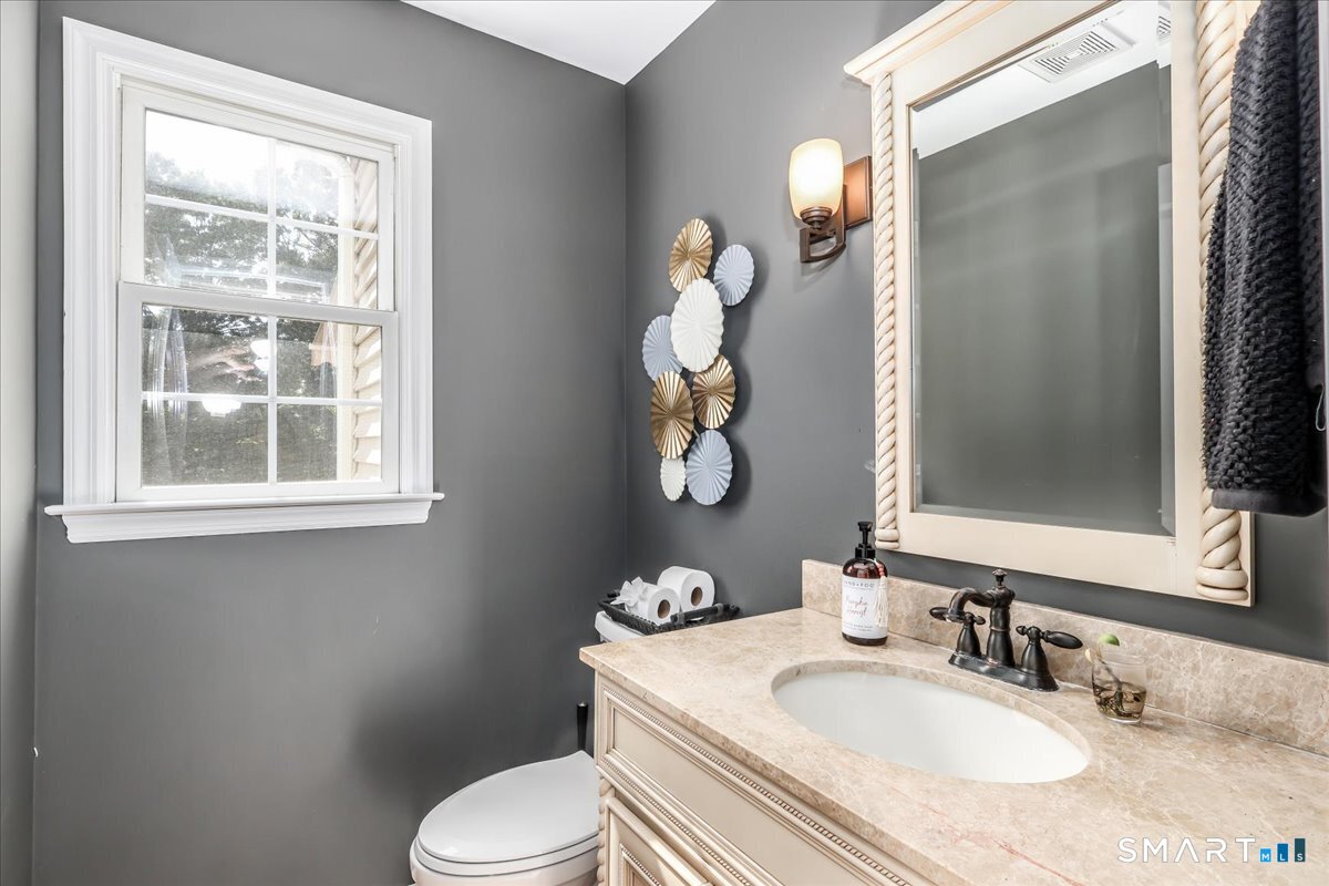 23 Meredith Lane New Milford CT 06776