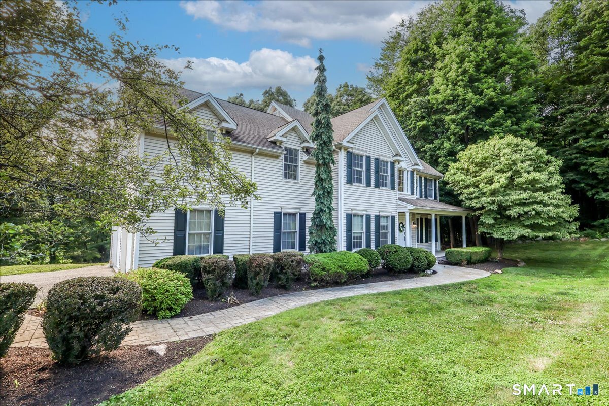 23 Meredith Lane New Milford CT 06776