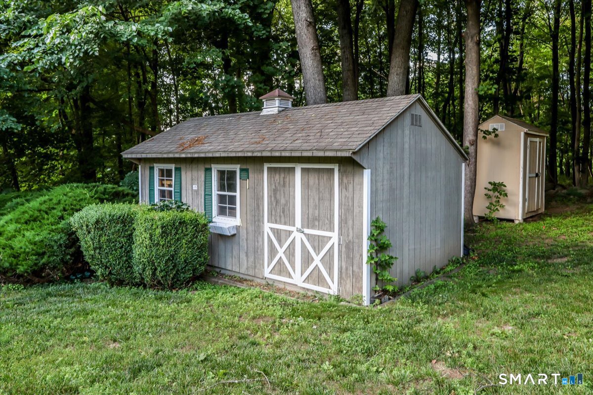 23 Meredith Lane New Milford CT 06776