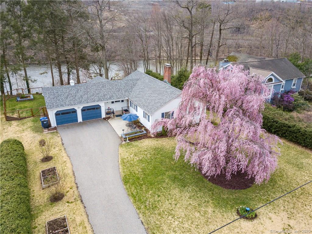 15 Wellwyn Drive Portland CT 06480