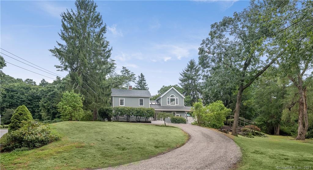69 Lovers Lane Madison CT 06443