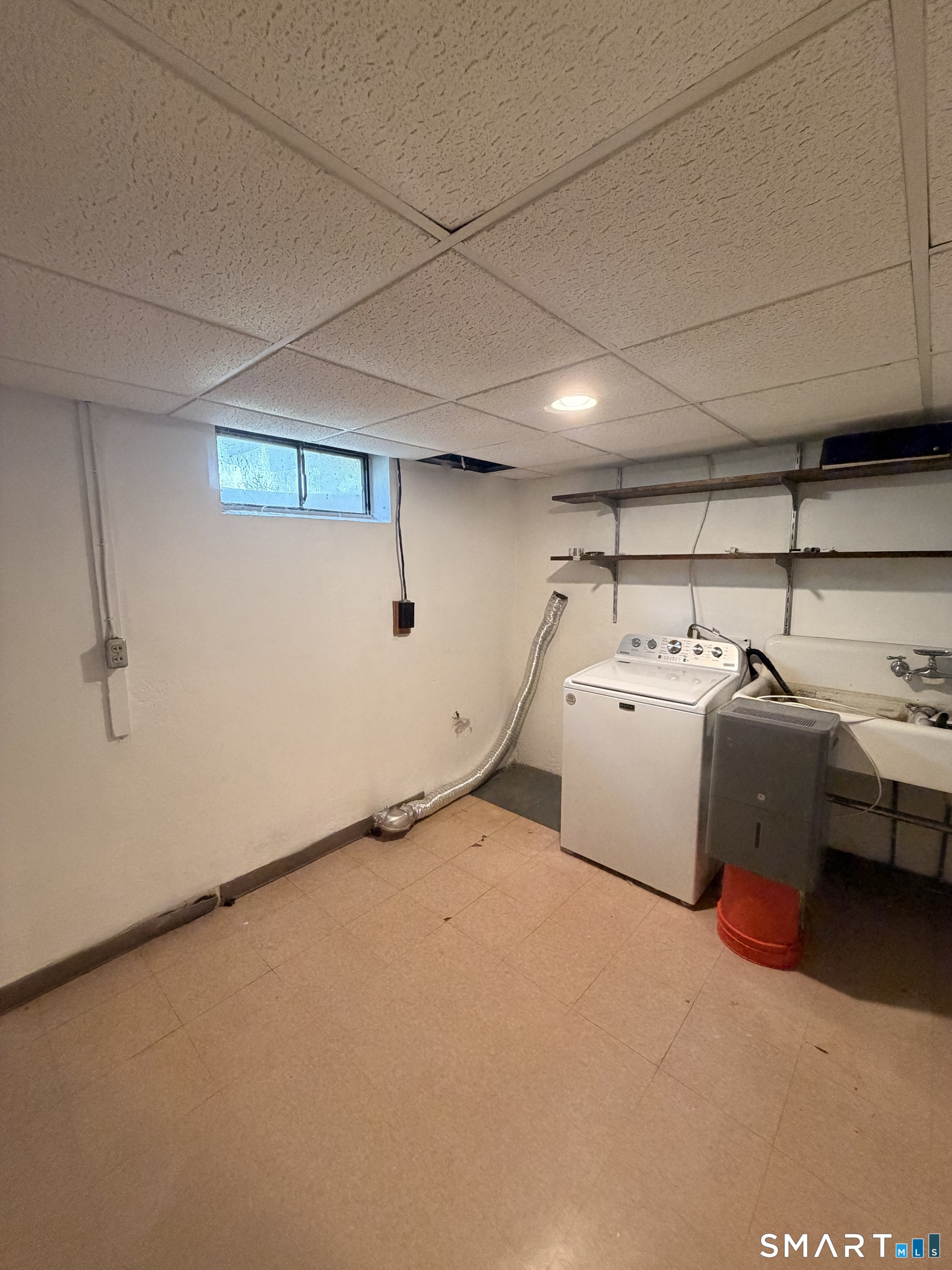 32 Kaynor Drive Waterbury CT 06708